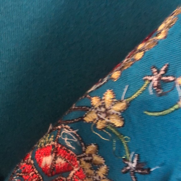 - Quacker Factory Butterfly Top in Size 2x - Picture 12 of 16